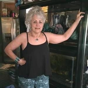 Meet your Posher, Sally